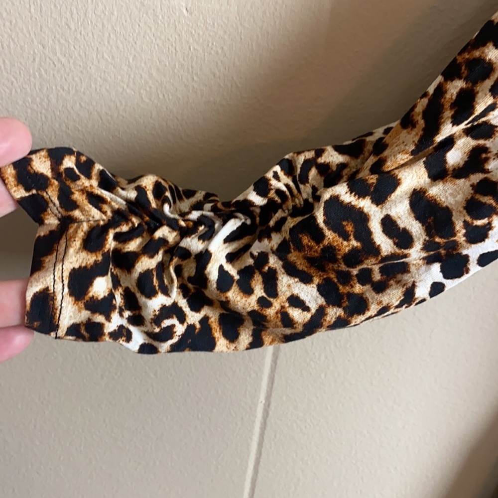 New Directions Leopard Print Julianna Crepe Tunic Button-up Top size Large - Picture 7 of 9